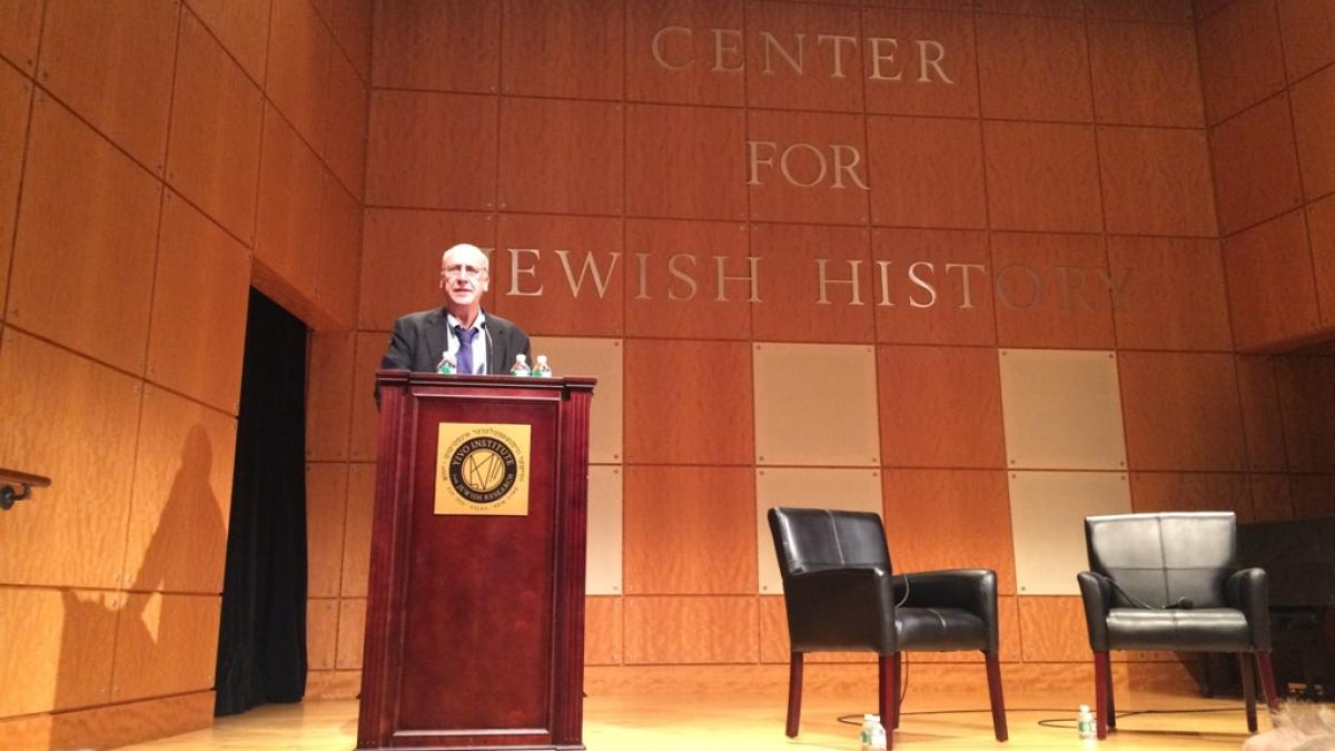 edward_hirsch_62320000