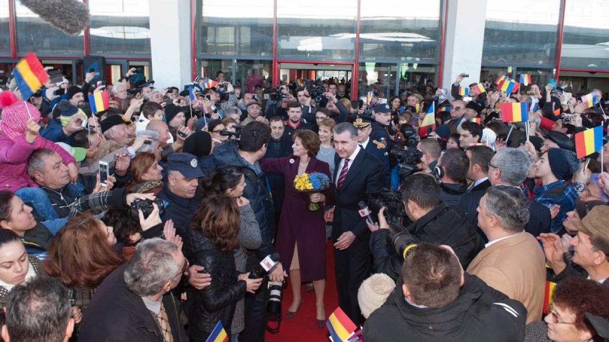 trenul_regal__1_decembrie_2015__gara_din_craiova__foto_daniel__angelescu__c_casa_ms_regelui_1_02993000