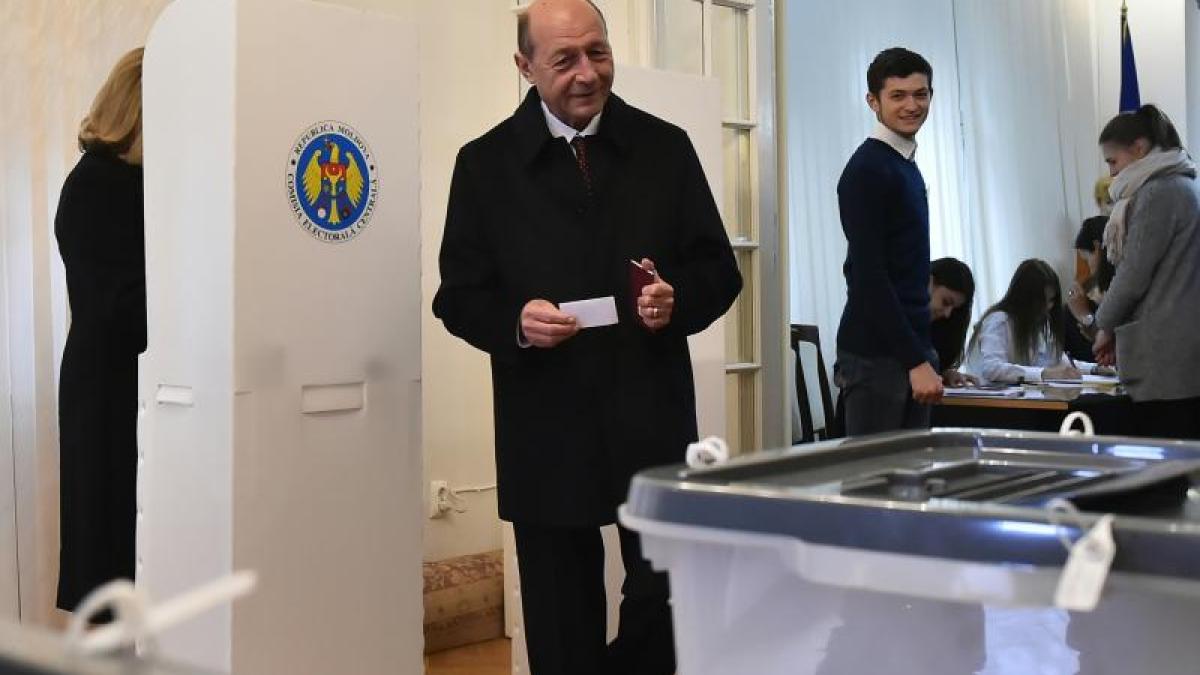 basescu_moldova_72546100