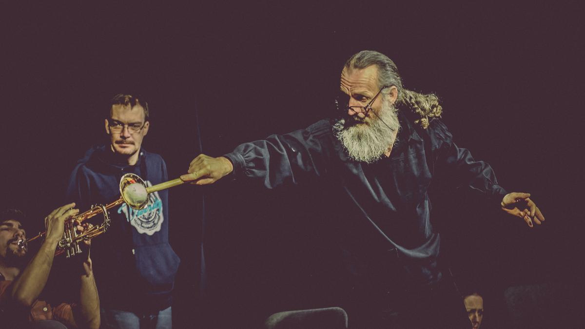 apollodor__25_62323000