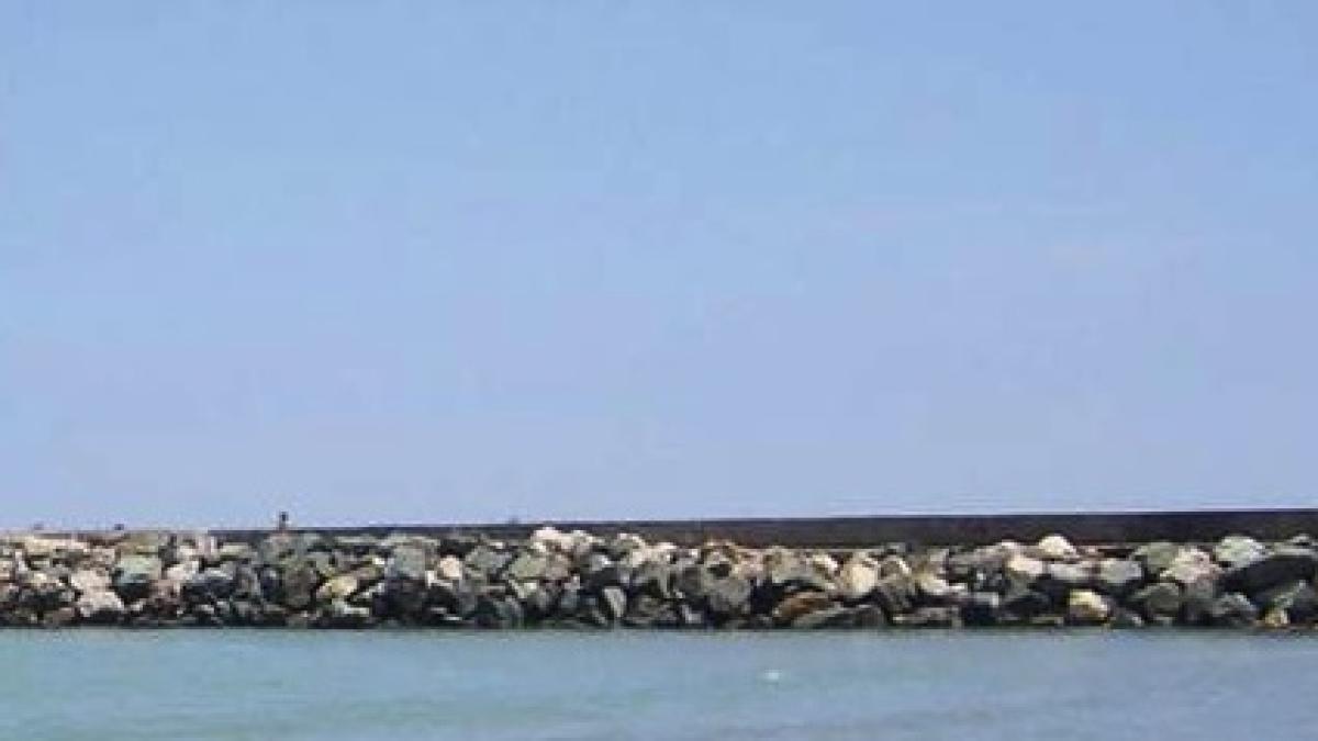 poem_dcnews_40541500