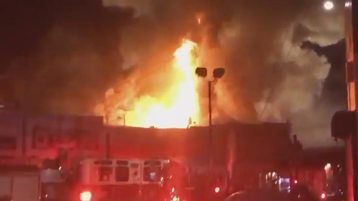 club_sua_incendiu_15065300