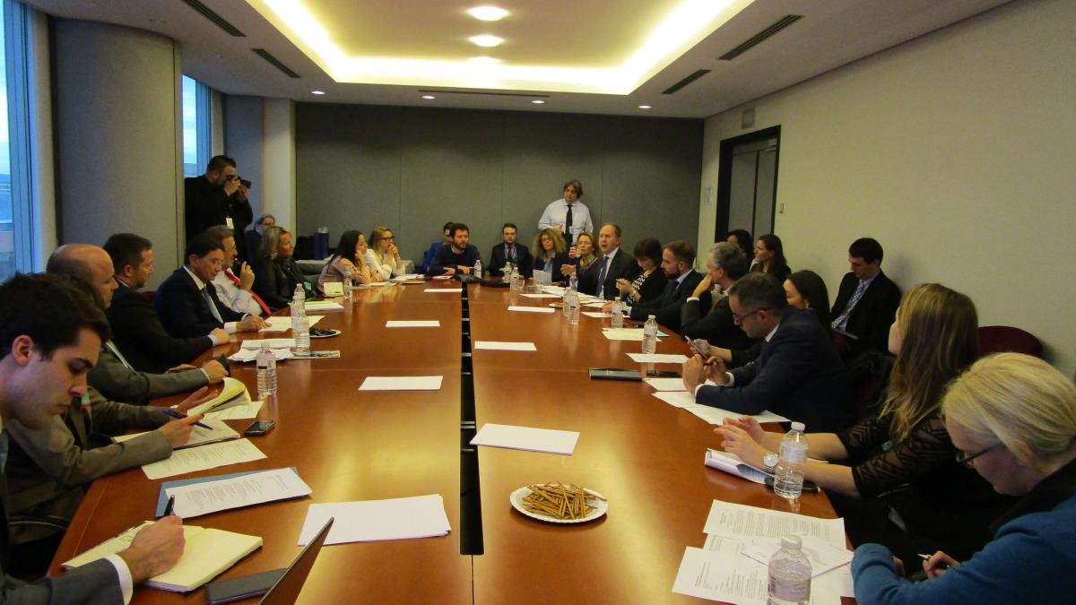 claudia_tapardel_1_45845600