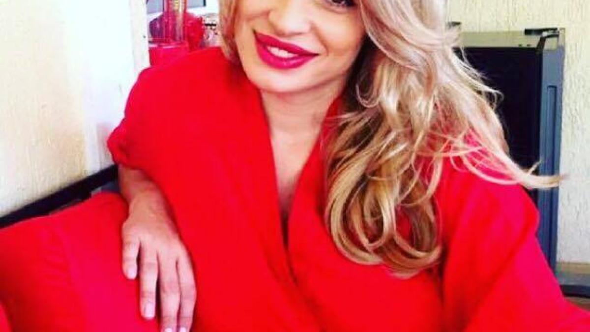 valentina_pelinel_80023700