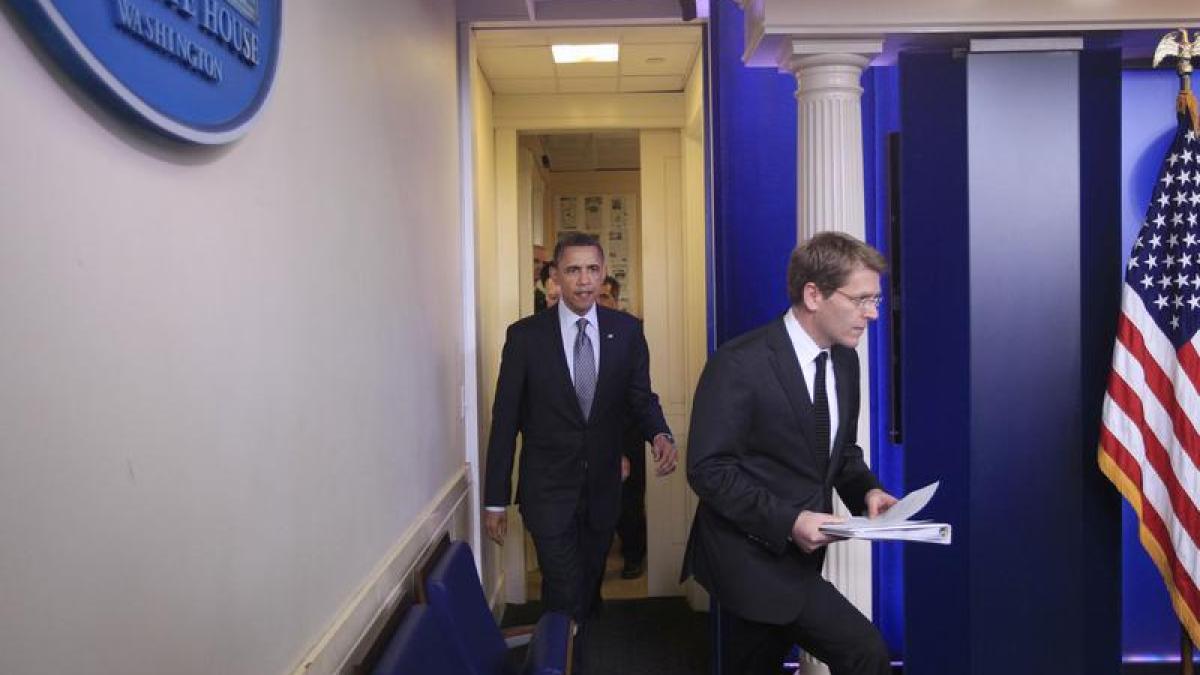 barack_obama_jay_carney_2011_4_5_15_10_40_48169200