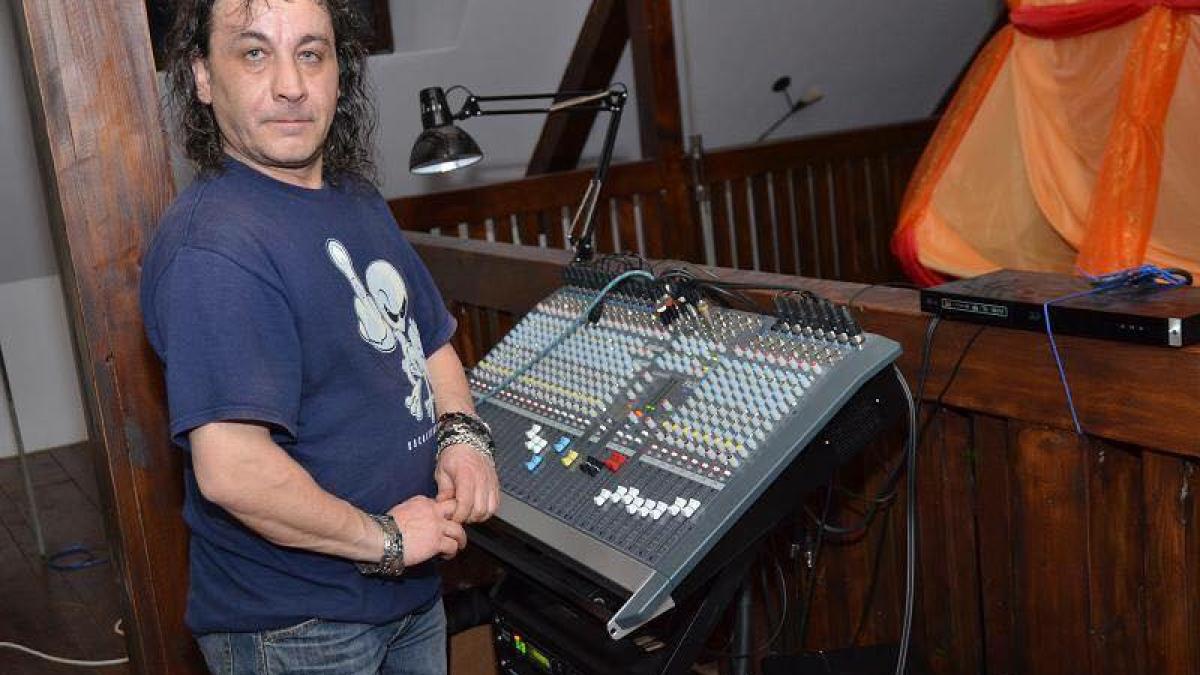 nicola_a_murit_49372500