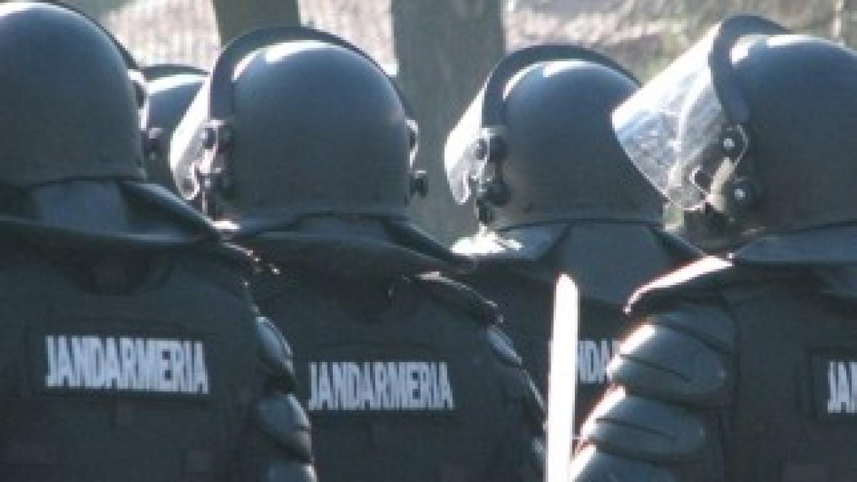 jandarmi-deschidere