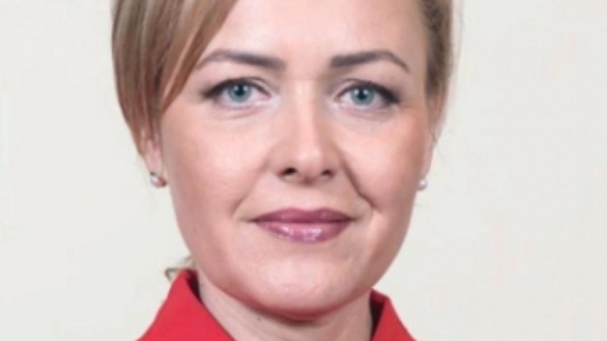 carmen_daniela_dan_dcnews_00151500