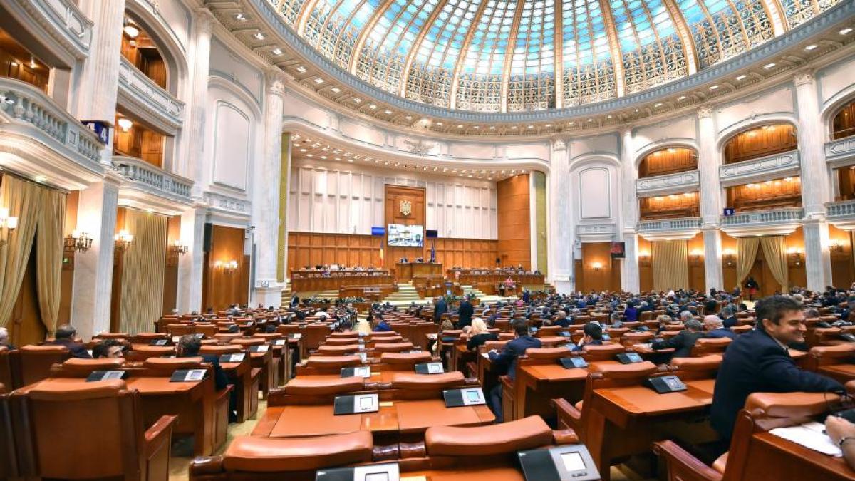 camera_deputatilor_46603600