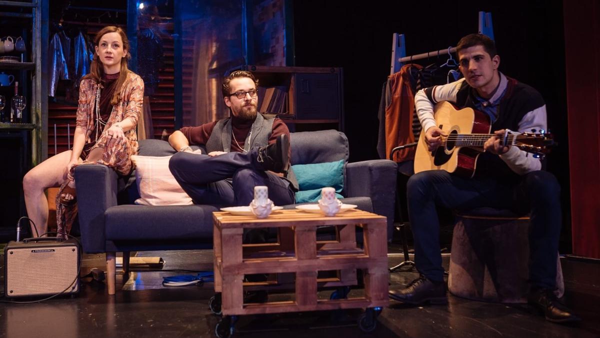 fluturiii_sunt_liberi_teatrul_excelsior_dcnews_26956900