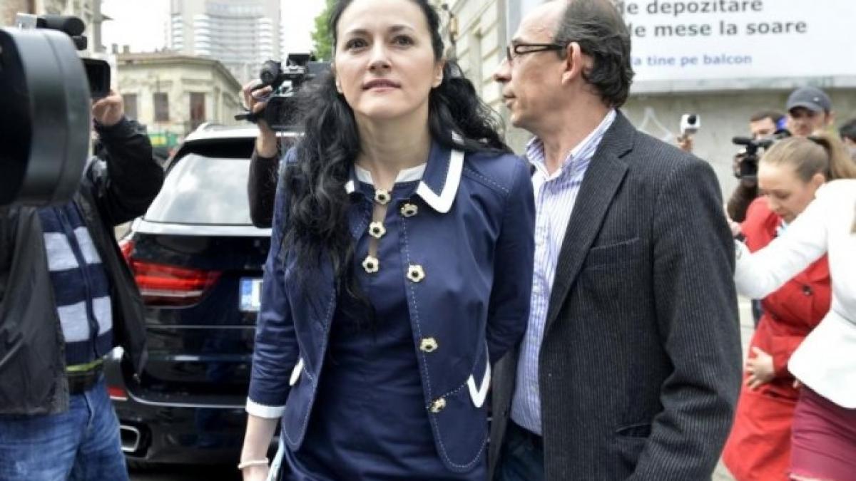 alina_bica_90334500_47271600