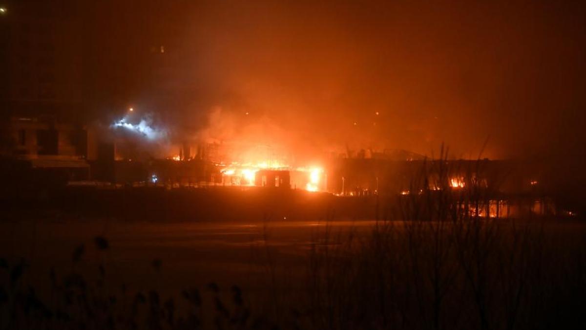 incendiu_bamboo_85852200