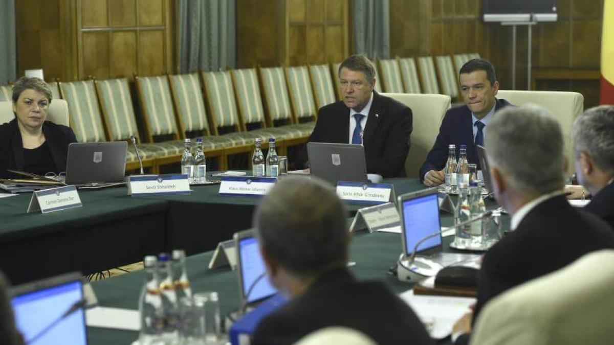 klaus_iohannis_grindeanu__dcnews_67140000