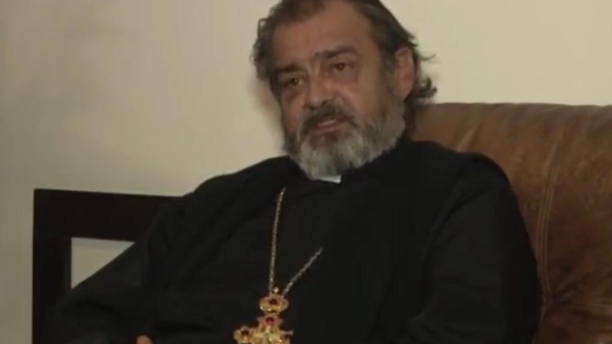 preot_negrea_80149200