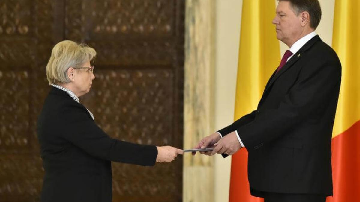 petcu_ministru_ape_53167400