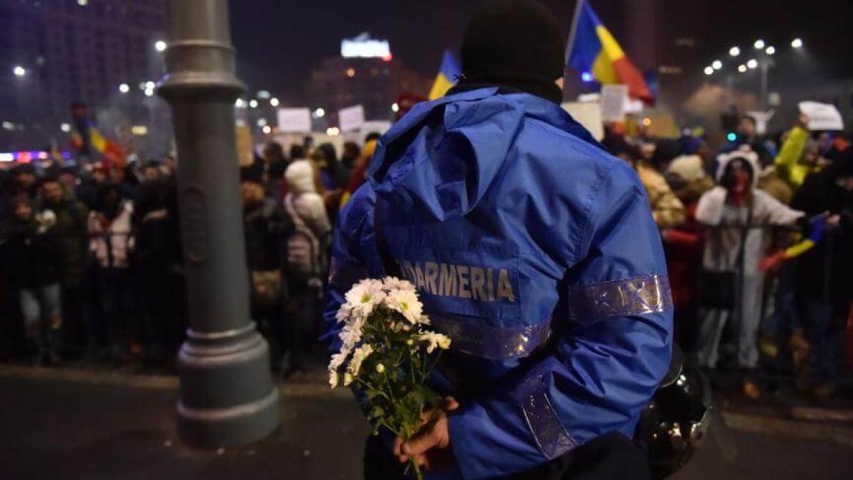 jandarmi_protest_dcnews_46728000