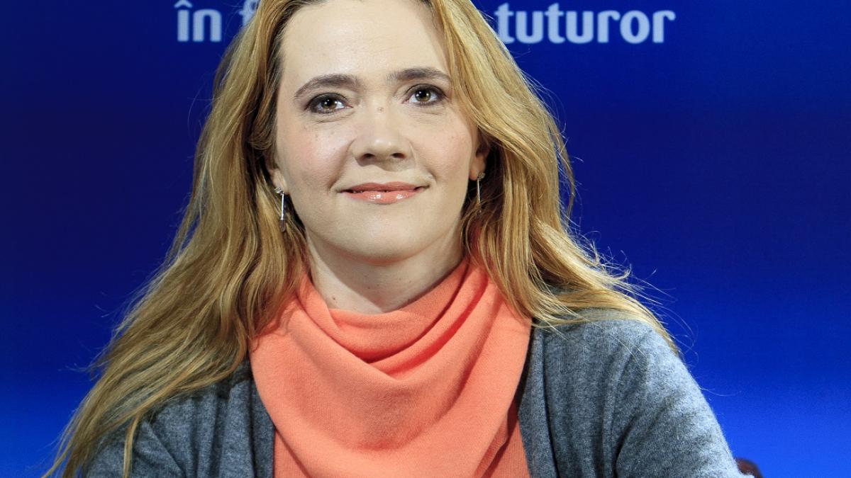 oana_farcasanu_41888900