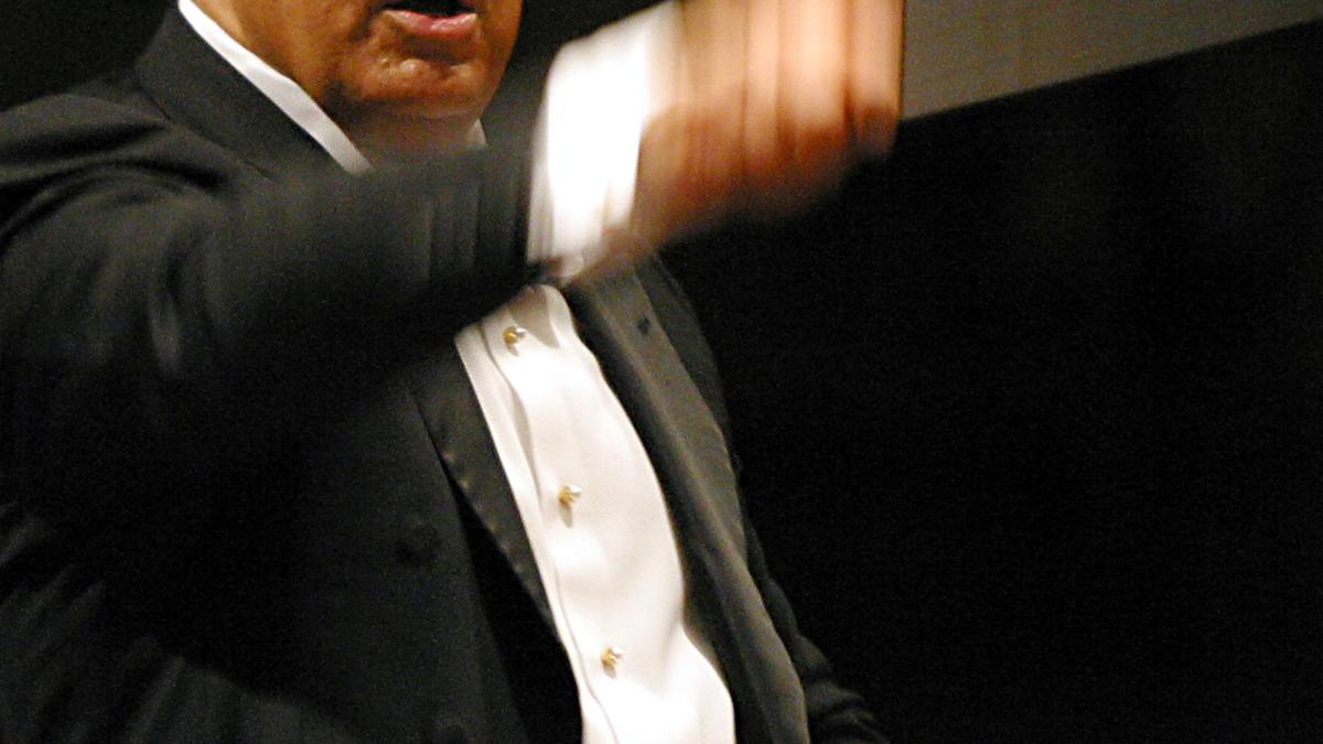 dirijorul_zubin_mahta__presprc-ccprc-a6edintele_onorific_al_festivalului_66943500