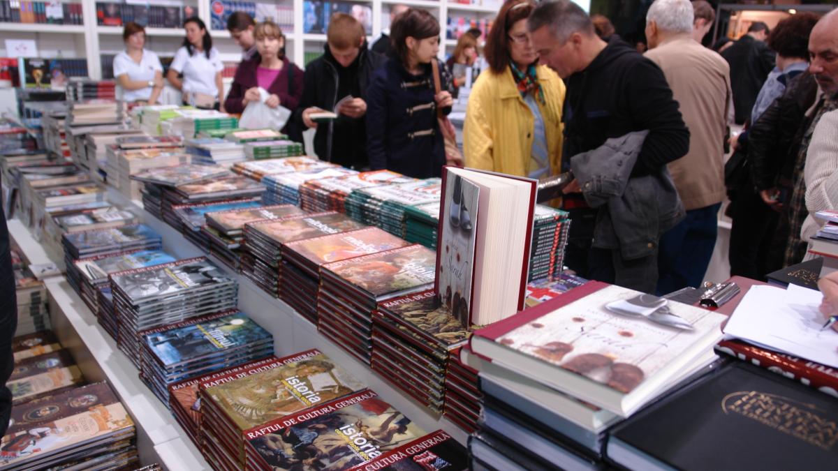 targul_de_carte_26791600