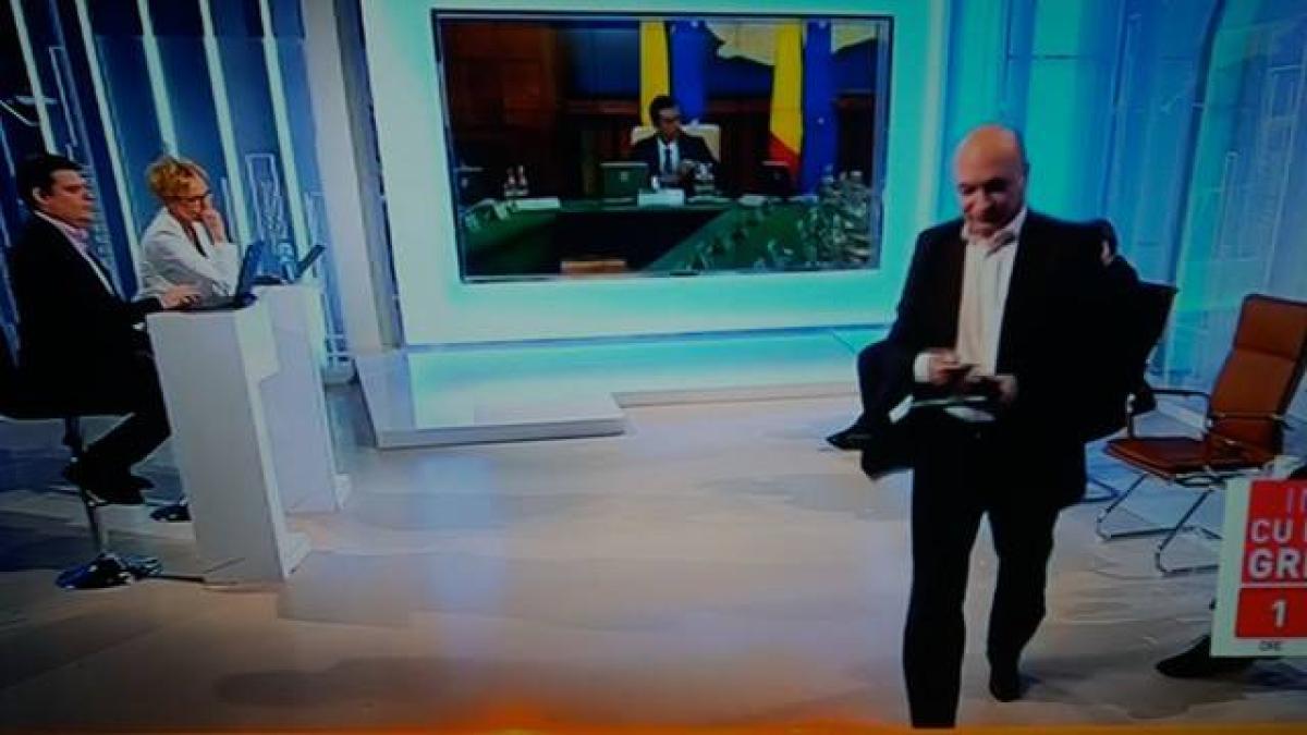 dana grecu l a dat afara pe codrin tefanescu replici dure la antena 3 va rog sa va cere i scuze