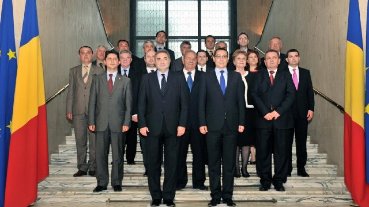 guvernul_ponta_19101600