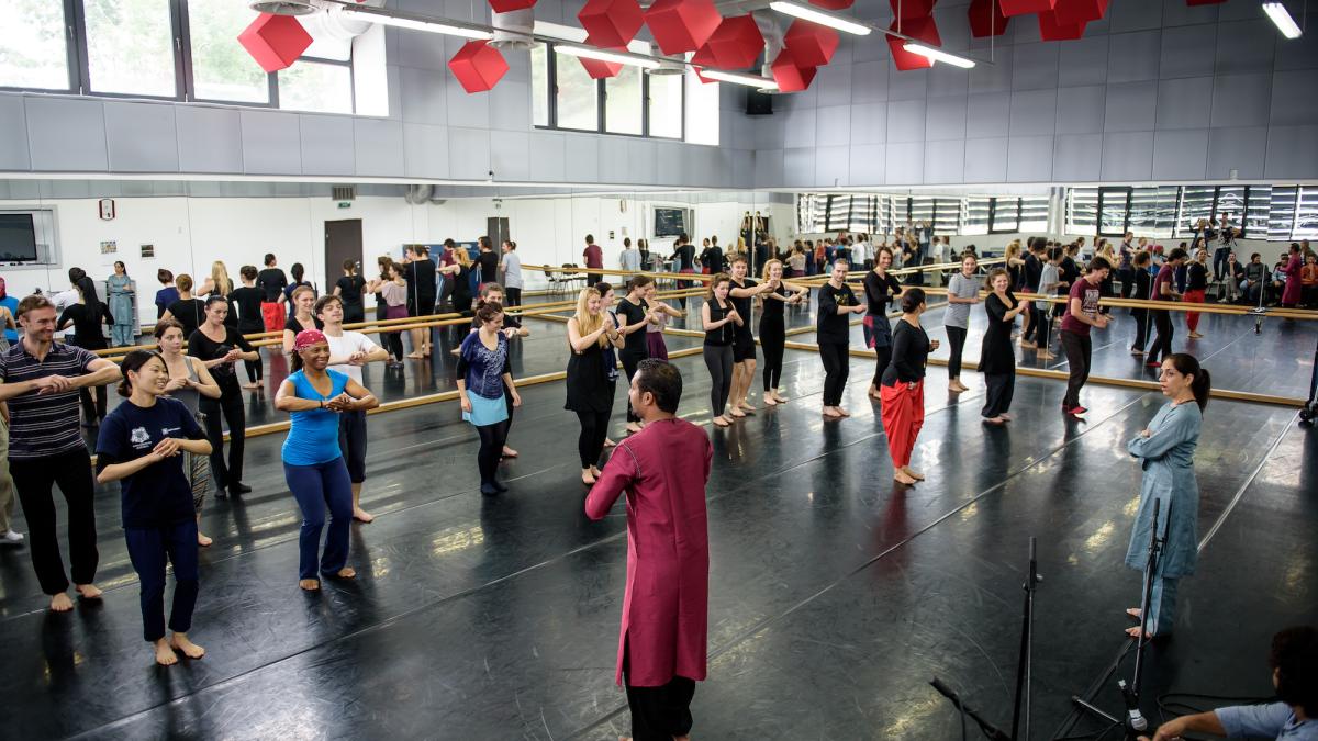 bursa_de_spectacole_paul_baila_18489300