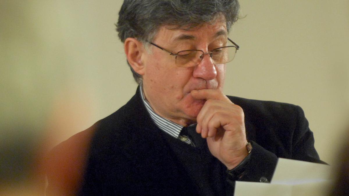 ion_caramitru_2_21823000