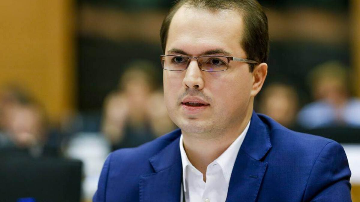 andi_cristea_dcnews_66081700