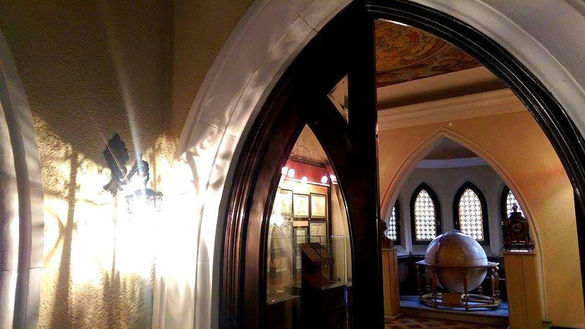 din_muzeul_national_al_hartilor_si_cartii_vechi_33499700