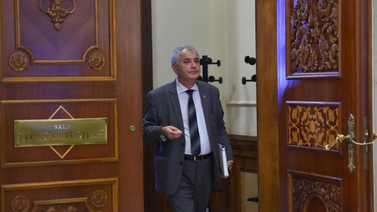 dumitru_pelican_dcnews_82809000