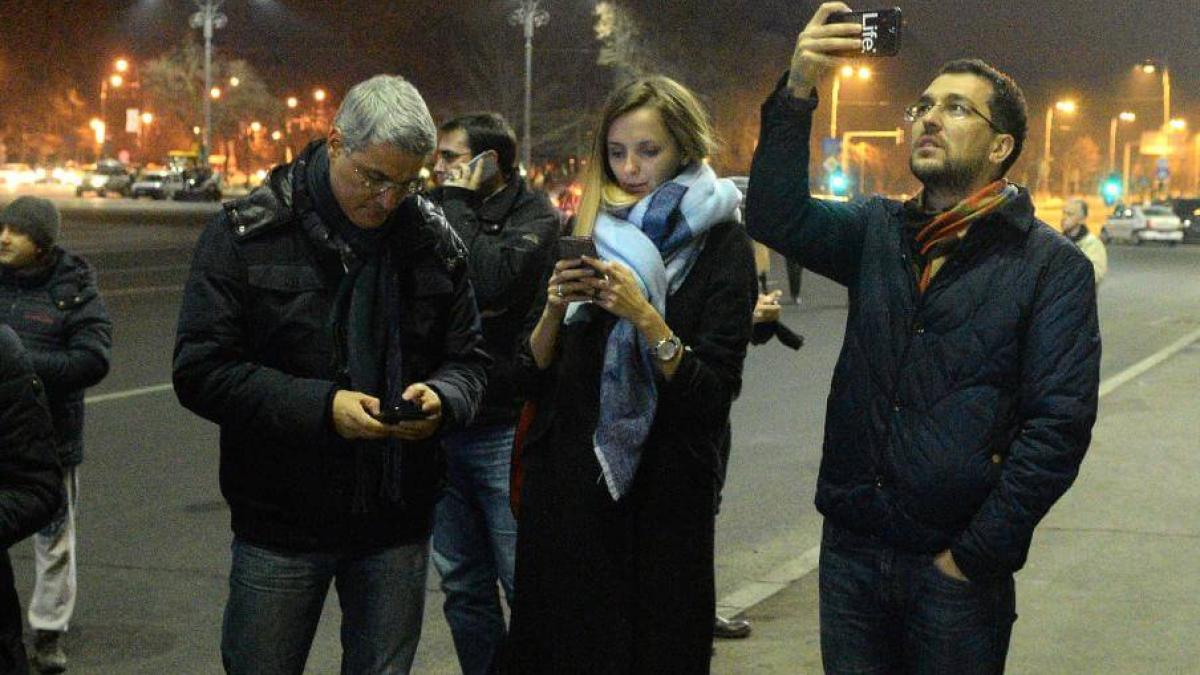 voiculescu_paslaru_protest_dcnews_60502600