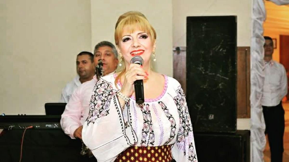 ileana_ciuculete_62541300