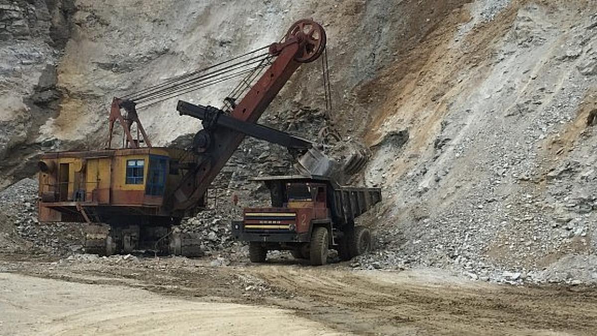 manaila_mina_28236100