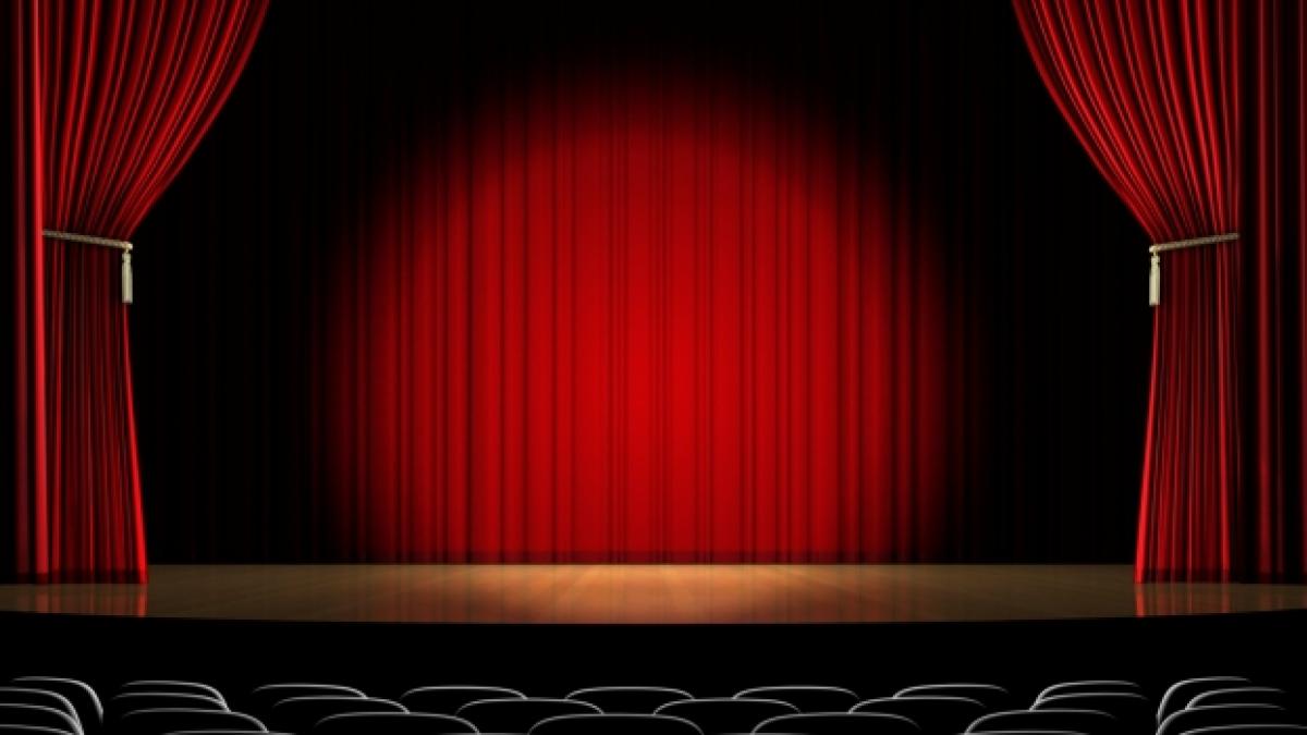 scena_teatru1_57670100