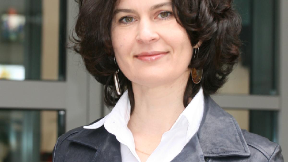 nataliagelshtein_kiss_75823900