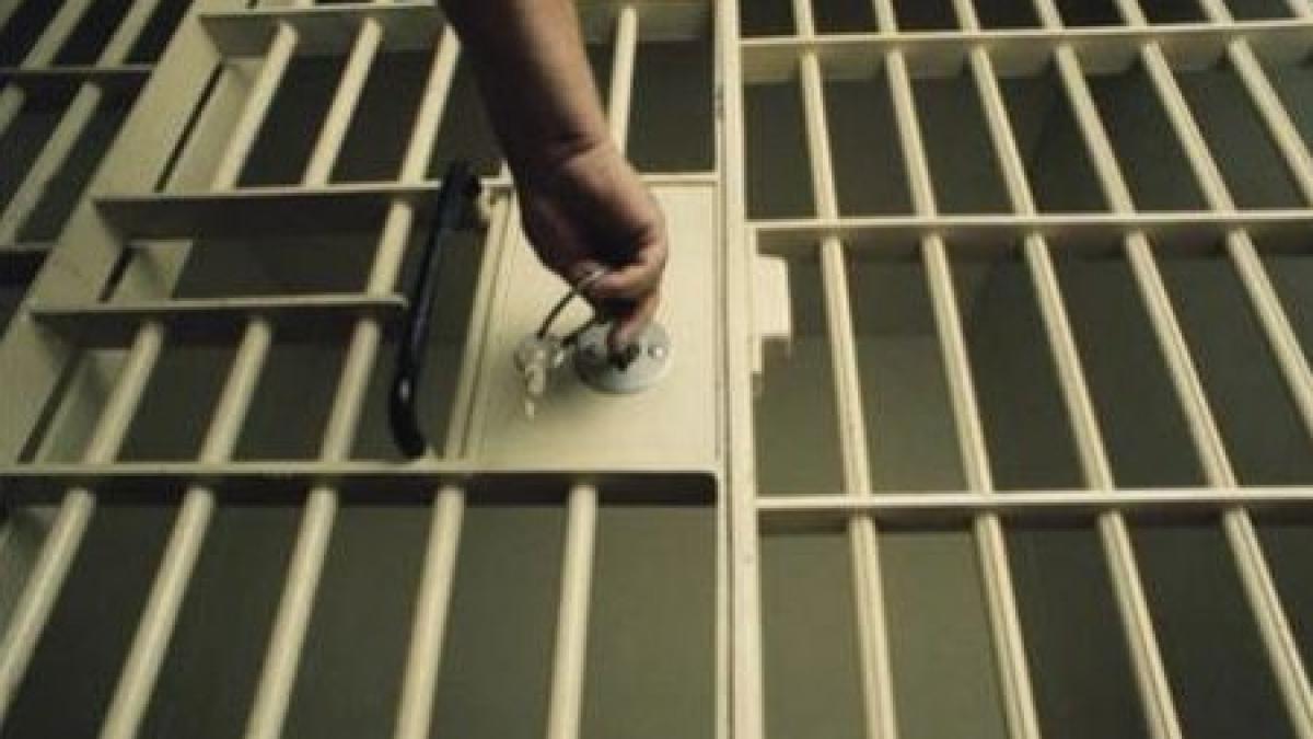 inchisoare55_04765800