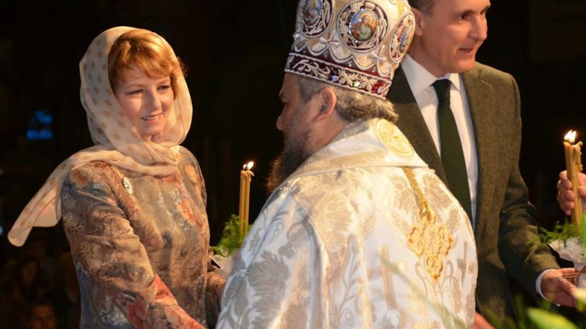 principesa_mostenitoare_si_principele_radu__noaptea_invierii_la_deva__2014_26263800