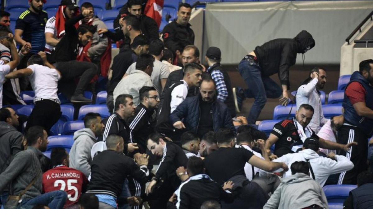 lyon be ikta violen e fara precedent jandarmii au intervenit in for a