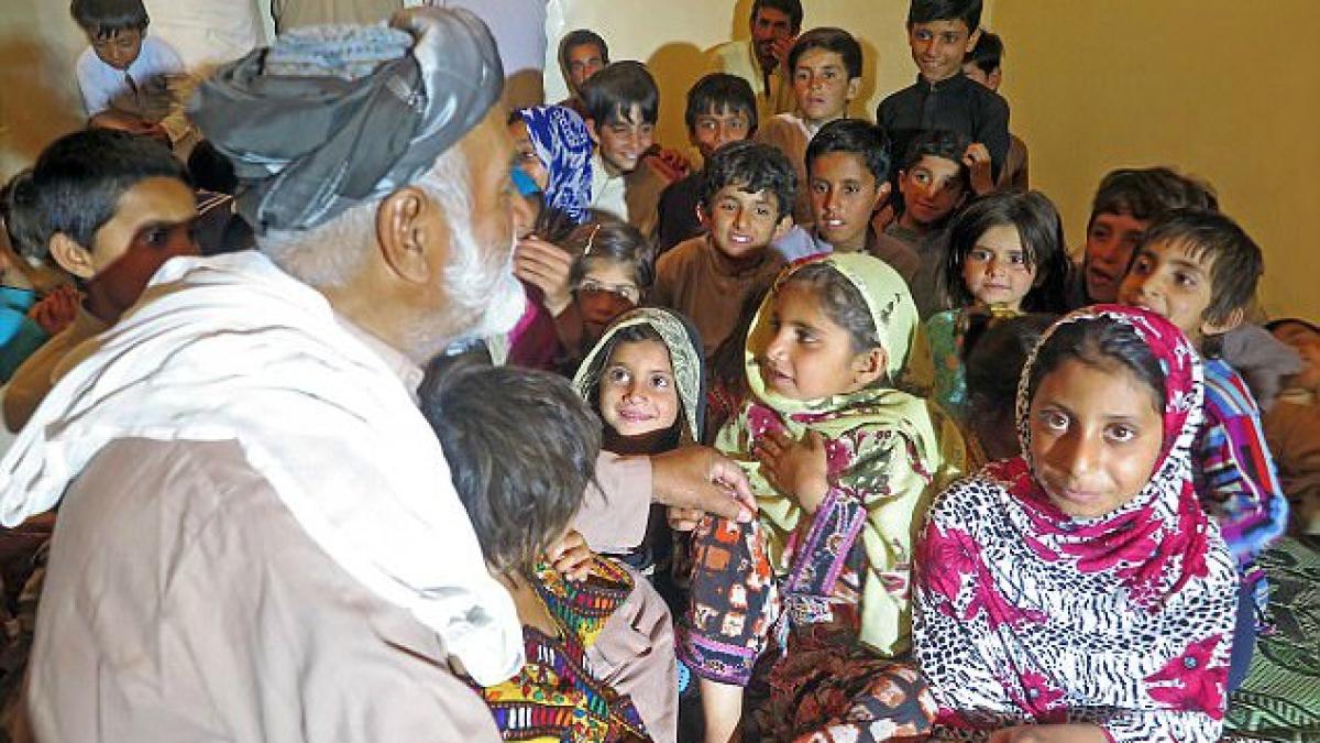 tata_copii_pakistan_79437800