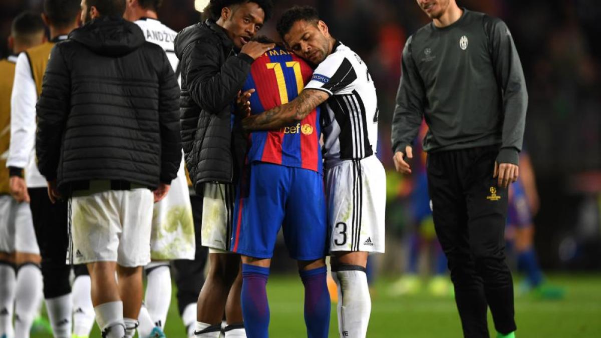 neymar_plange_33409500