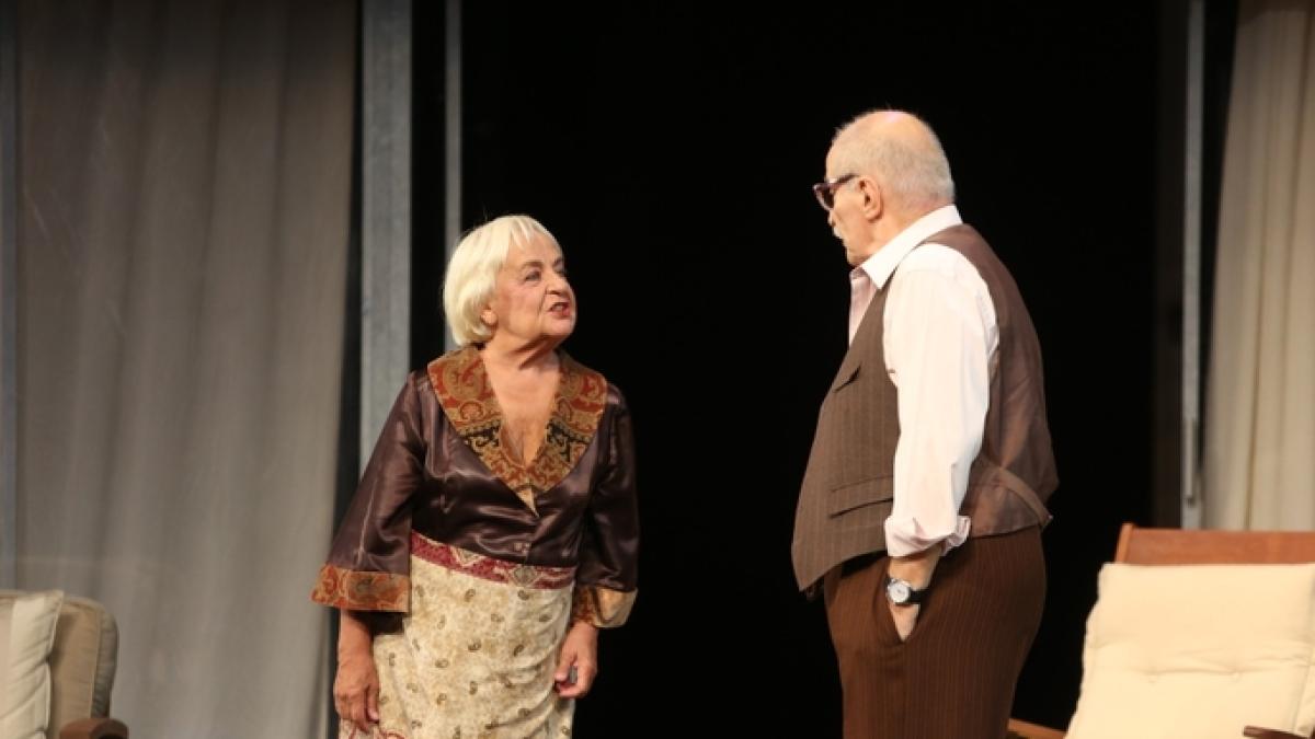 sanda_toma_si_victor_rebengiuc_in___toti_fiii_mei_64369500