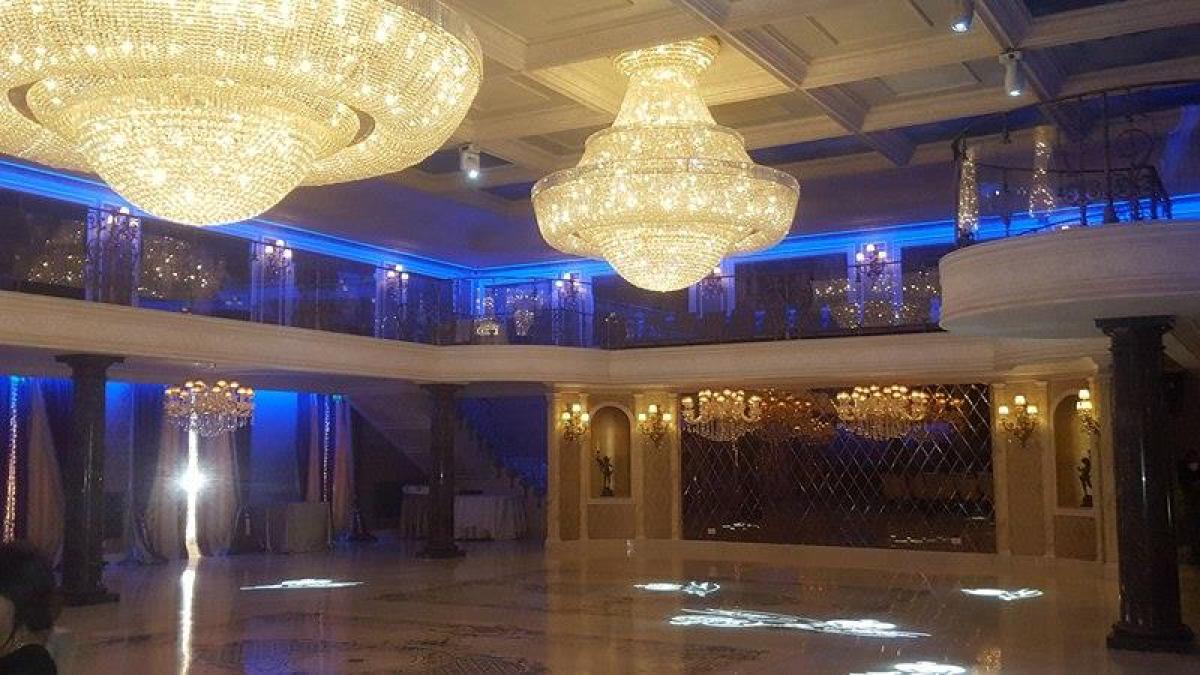 18155703_10209034940571031_214013082_n_05411400