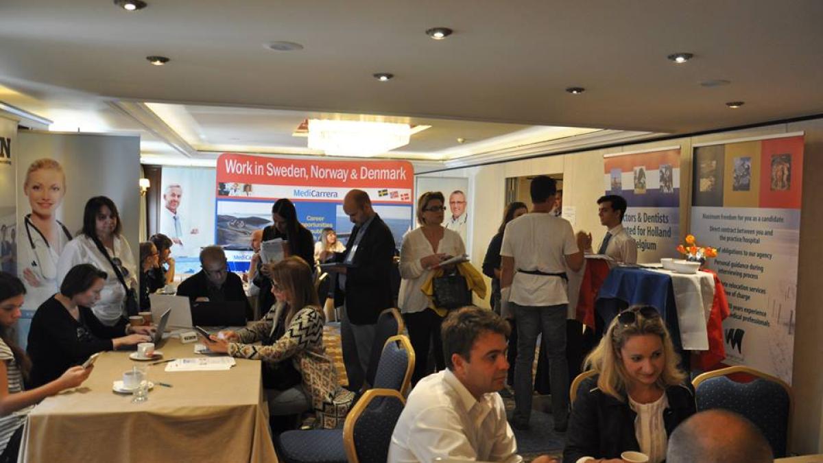 cariere_in_alb_19427600