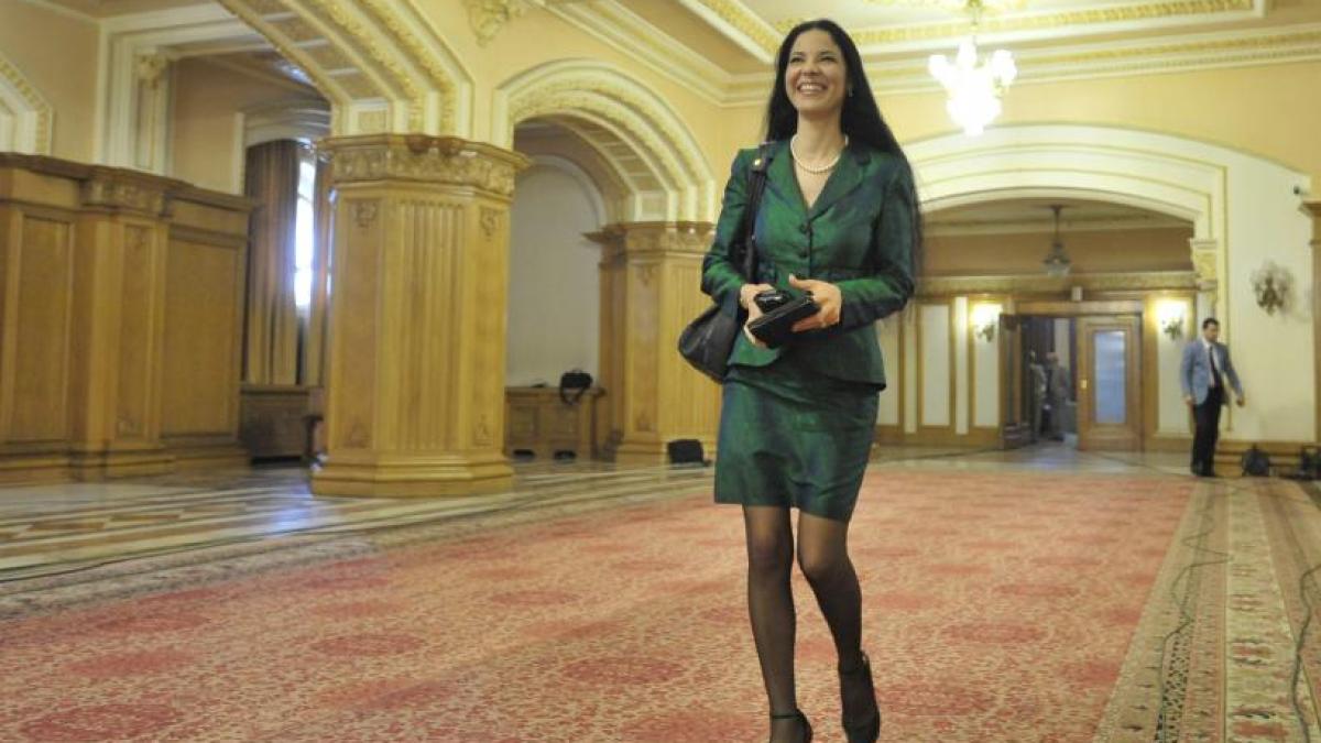 ana_birchall_34889100