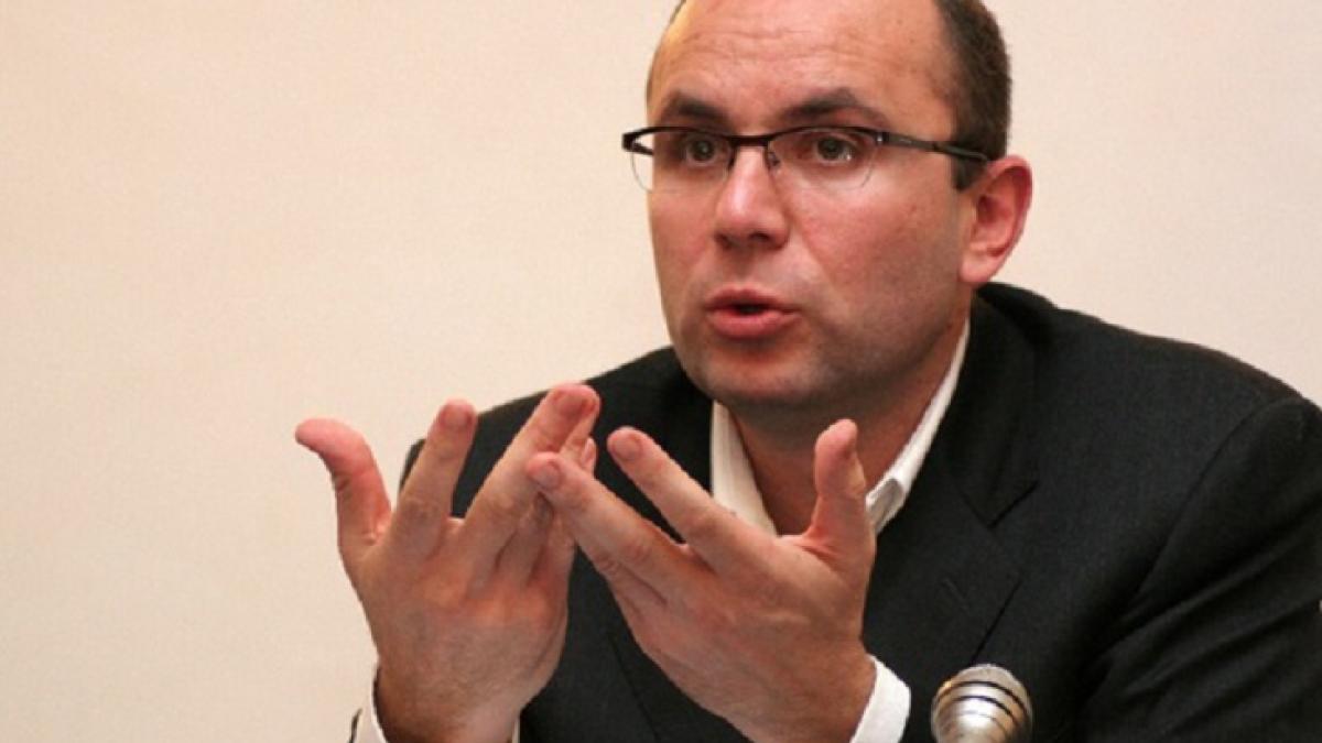 cozmin_gusa_51437900