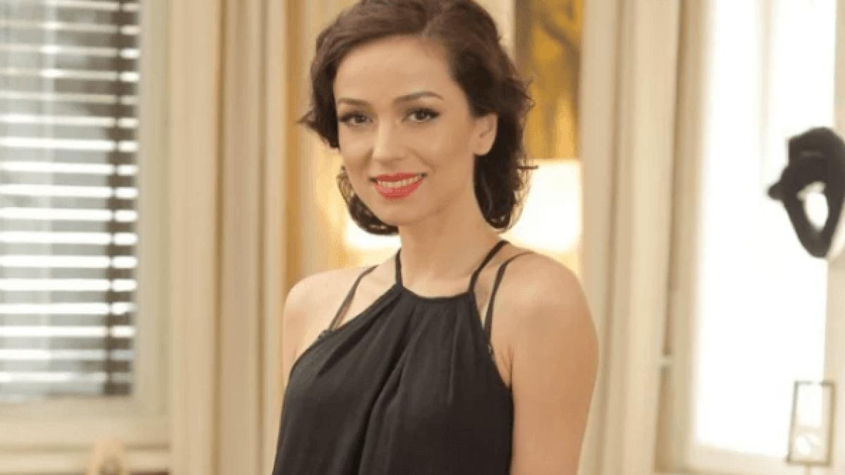 olivia_steer_dcnews_50687400