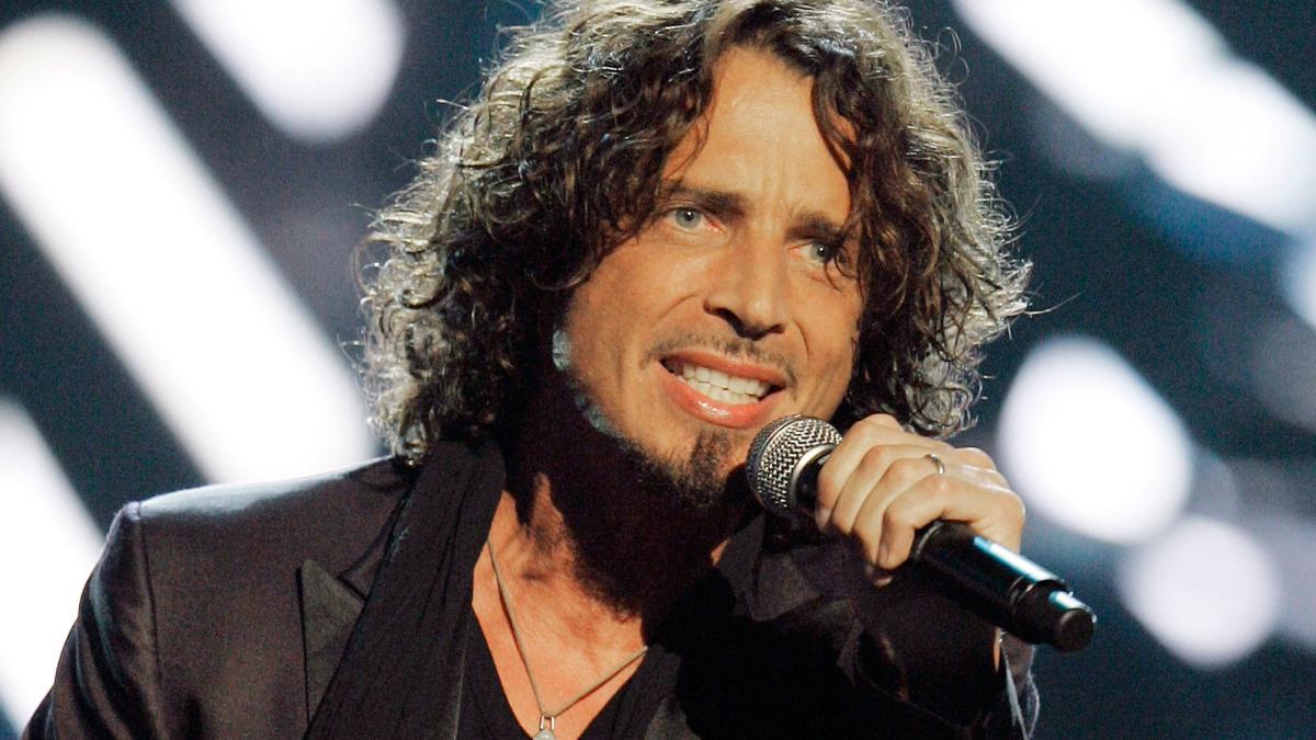 chris_cornell_60242100