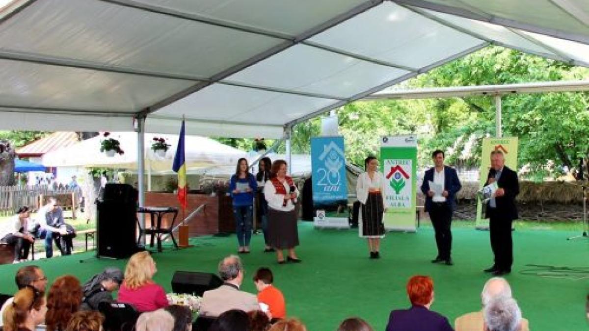 13254322_1193288704028374_8528852249074079741_n_e1495200185877_48577800