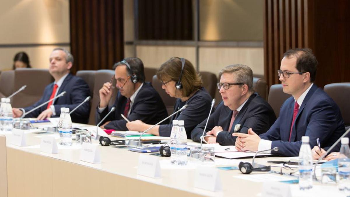 andi_cristea_39156800