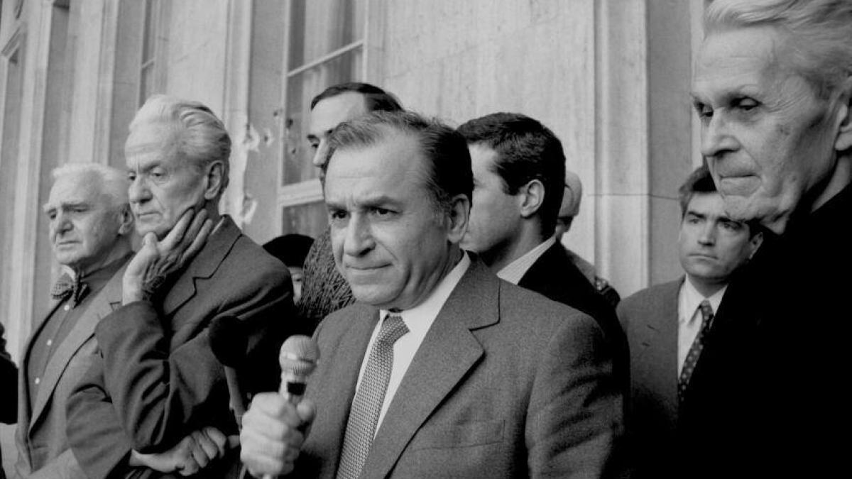 iliescu_coposu_ratiu_46105800